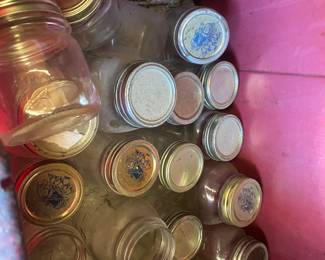 Mason jars
Kerr
Ball