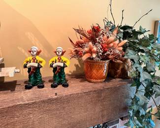 Assorted Decor