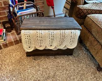Custom Blanket Box