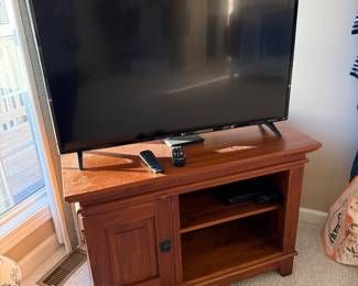 LG TV, model 43UK6090PUA