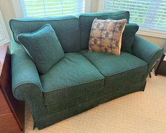 loveseat