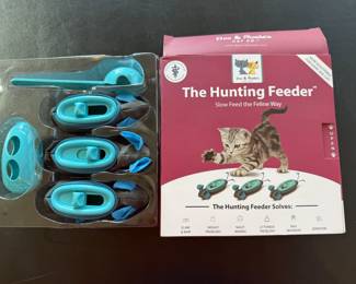 the Hunting Feeder for cats