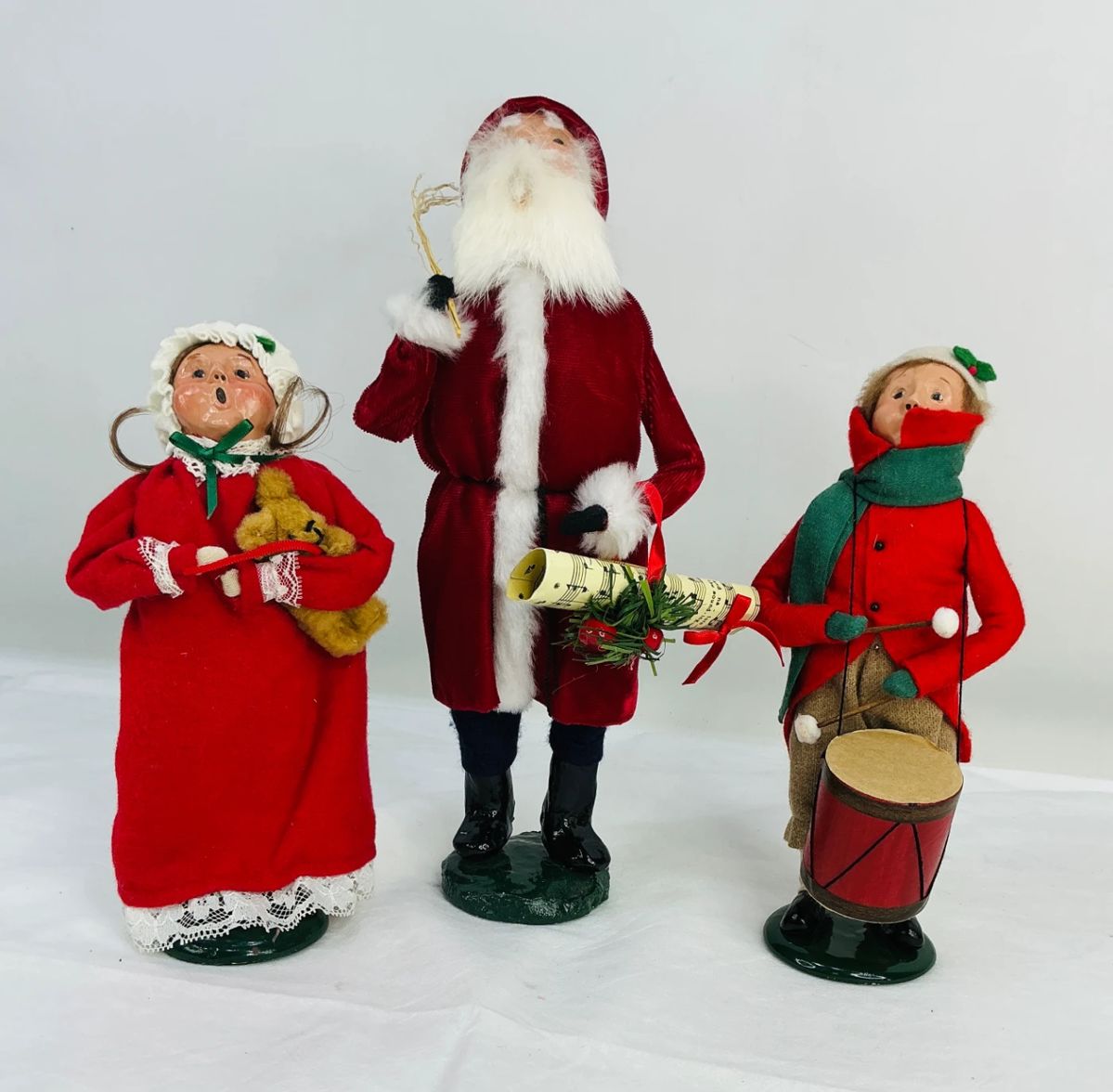 Carolers 