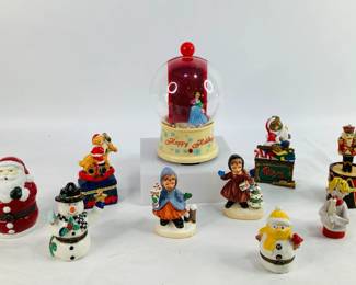 Porcelain trinket boxes and more