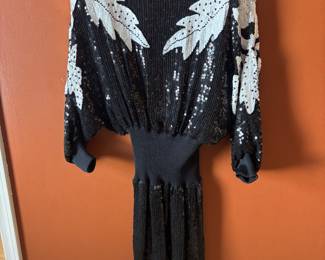 1980’s silk and sequins size S