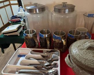 Kitchenware