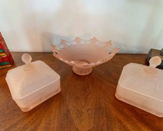 Westmoreland Pink Satin Frost Lace Pedestal bowl and 2 Pink Frosted Glass Bumblebee Candy Dishes. Pictures do not show the detail on these pieces. The items are gorgeous in great condition
