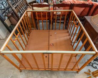 Vintage Barden and Robeson Baby play pen