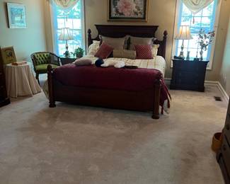 Super nice King size bedroom suite