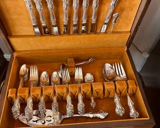 Deep Silver flatware set