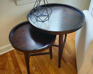 $20 two nesting tables