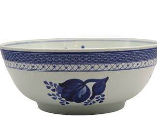 Royal Copenhagen serving bowl, Tranquebar