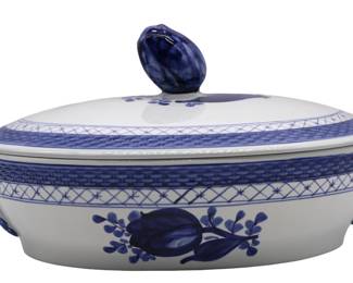ROYAL COPENHAGEN Covered Casserole Dish - Tranquebar