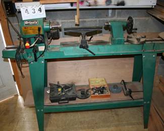 Grizzly G5979 Wood Lathe