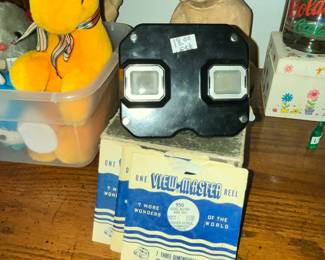 VINTAGE VIEWMASTER & REELS
