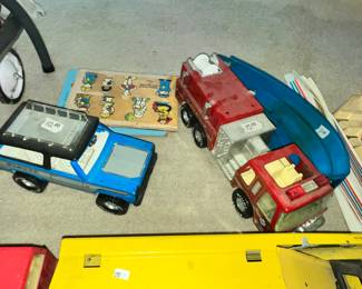 NYLINT SUV & NYLINT FIRE TRUCK