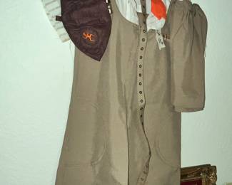 VINTAGE GIRL SCOUT UNIFORM