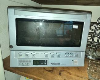 PANASONIC "FLASH EXPRESS" TOASTER OVEN