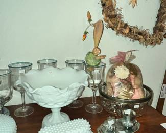 MILK GLASS