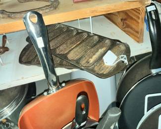 IRON CORN PANS