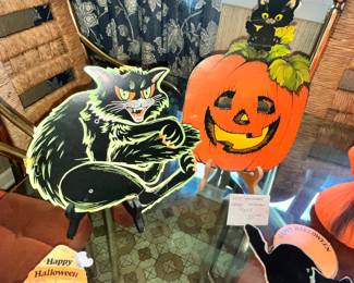 VINTAGE HALLMARK PUMPKIN MASK