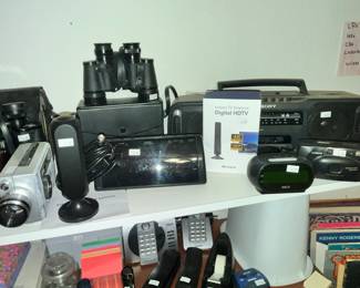 VINTAGE MOVIE CAMERS, BINOCULARS, CAMERAS
