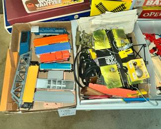 VINTAGE TRAIN SET