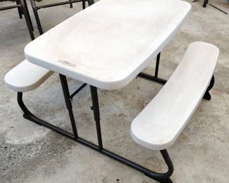 Child size picnic table