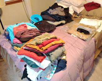 Hundreds of +size ladies clothing: shirts, knits, pants, socks, shoes, jackets, sweaters