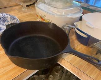 Griswold 8 deep pan