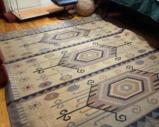 8 by 10 woven rug, some issues on one end