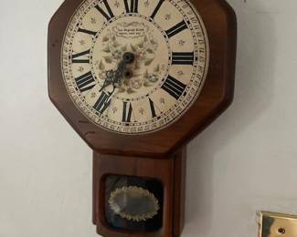 Another clock- battery operated