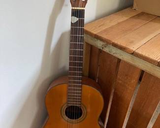 Tokia guitar