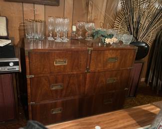Henredon cabinet