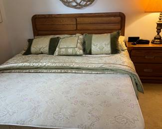 Queen Bed