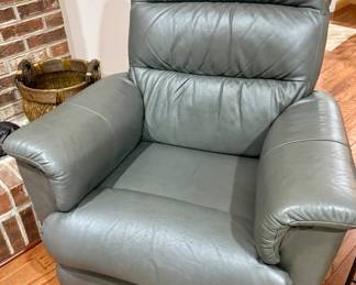 La-Z-Boy  Manual Leather Recliner