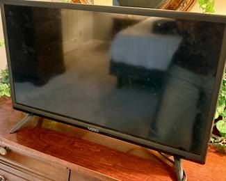 Vizio 24" LCD HDTV Television
