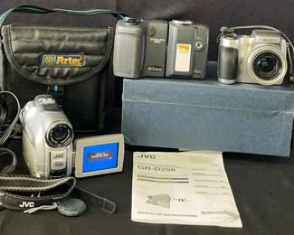 JVC GR-D250 Digital Video Camera * Nikon Cool Pix 995 * Kodak Z710 Easy Share