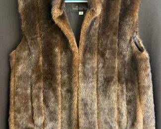 Vintage ‘Donna Salyers’ * Fabulous Furs Women’s M * Luxurious Alternative to Real Fur
