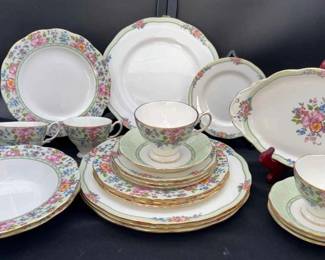 Royal Albert ‘Hartington’ England Bone China Set