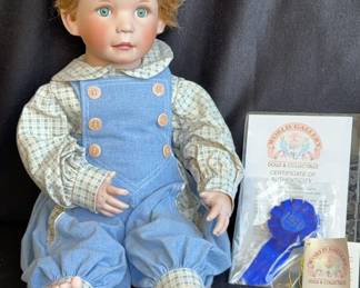 1994 Doll Of The year Award “Tyler” Doll By Laura Cobabe * 513/1000