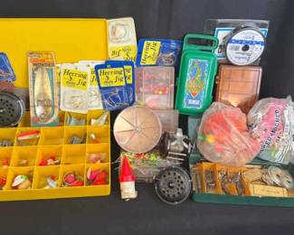 Huge Fishing Lot! * 3~ Reels, Lots Of Lures & Accessories * A Few New Items