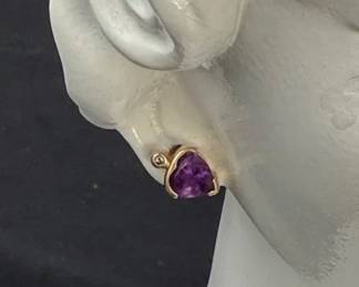 Gorgeous 14K Gold & Confirmed Amethyst Heart Shaped Earrings 