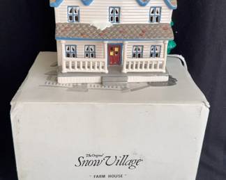 Department 56 “Farm House” Original Snow Village