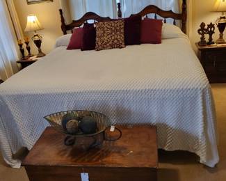 King Sealy Posturepedic Bed