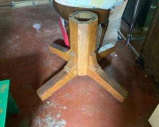 Base of round oak table