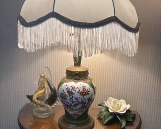 Table lamp