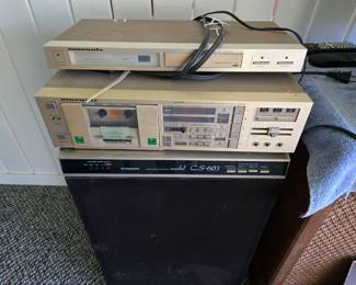 Vintage Pioneer stereo system 