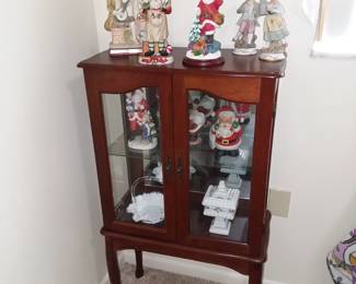 Another display cabinet