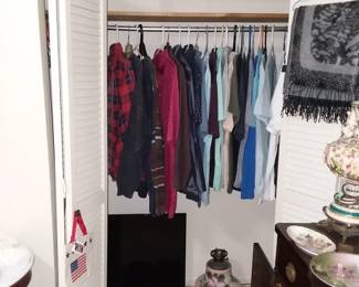 Men's clothing 